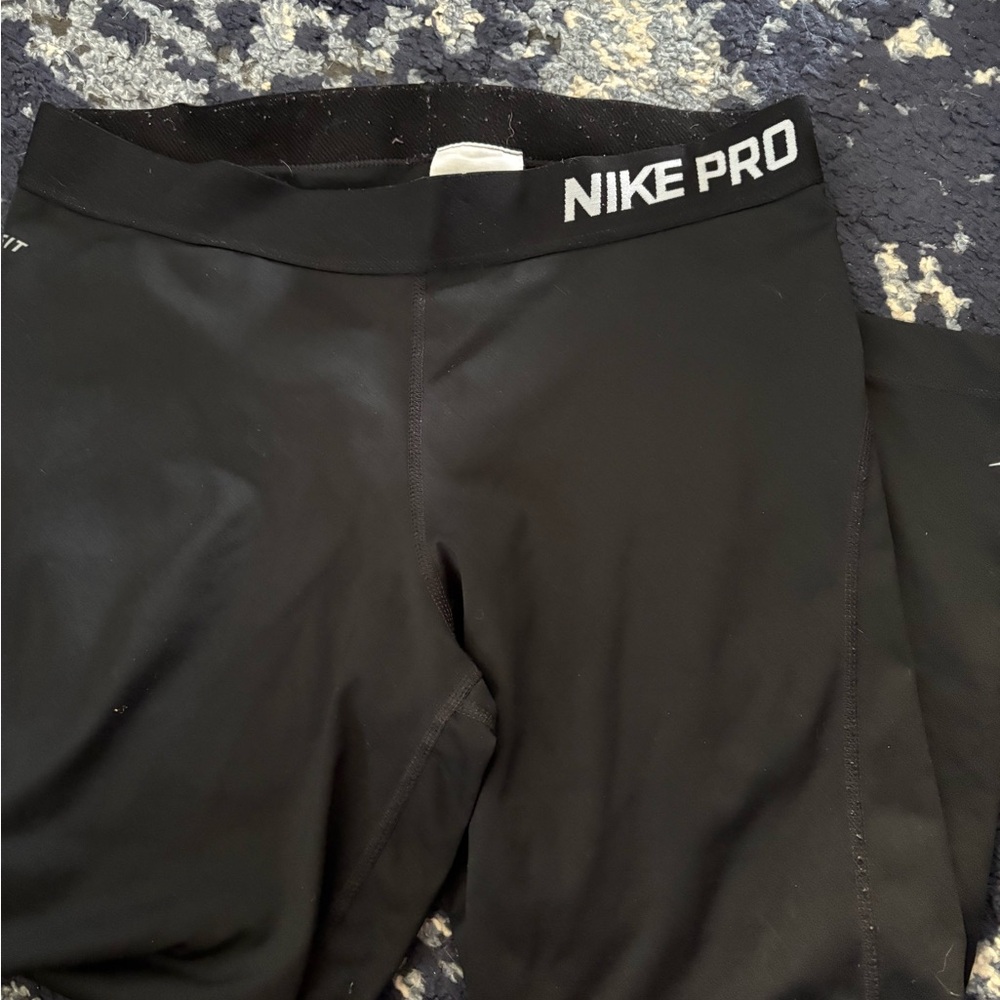 Nike Pro cropped Black Leggings